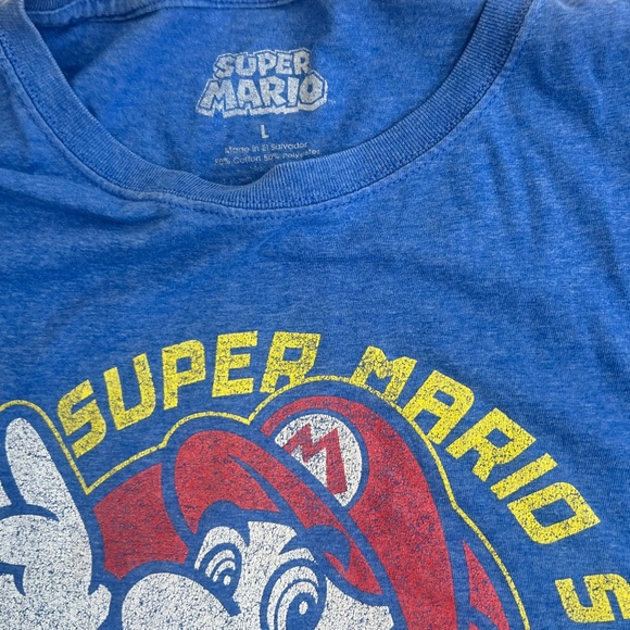 Super Mario Blue Graphic Tee size Large - Picture 2 of 2